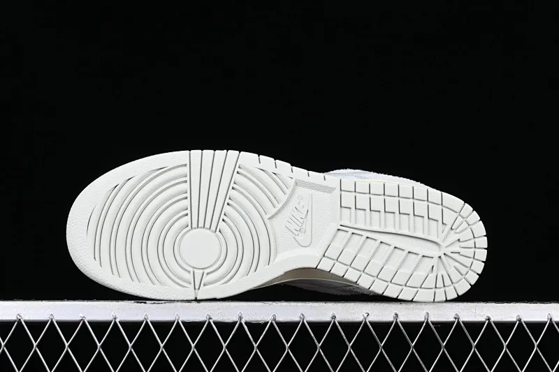 All categories Nk SB Dunk series Nk SB Dunk Low low-top sneakers F version Nk Dunk Low "Fishing" trout pattern SB low-top casual sneakers DV7210-001